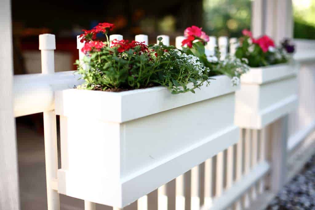 diy flower boxes for deck railings