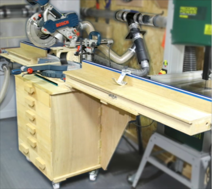 miter saw station with dust collection