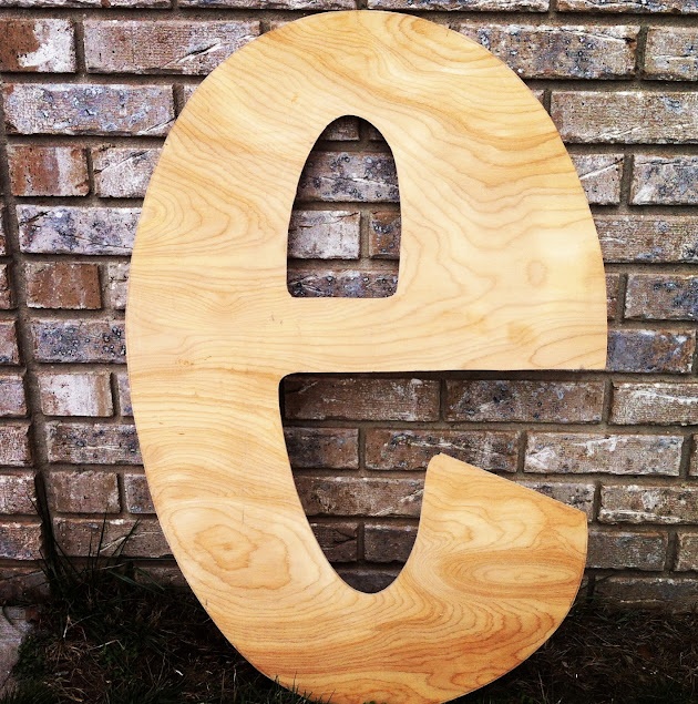 diy wood letter decor